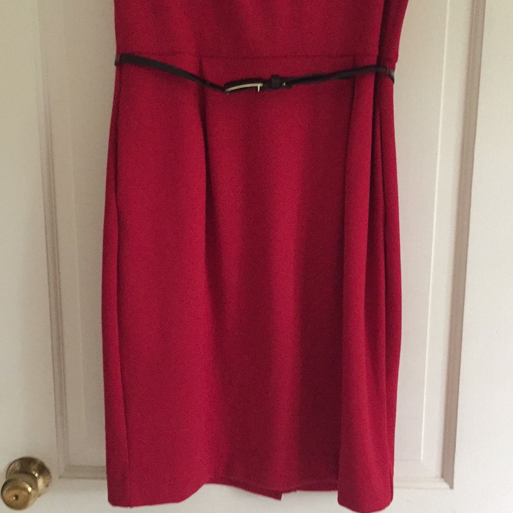 Dress - Picture 3 of 4